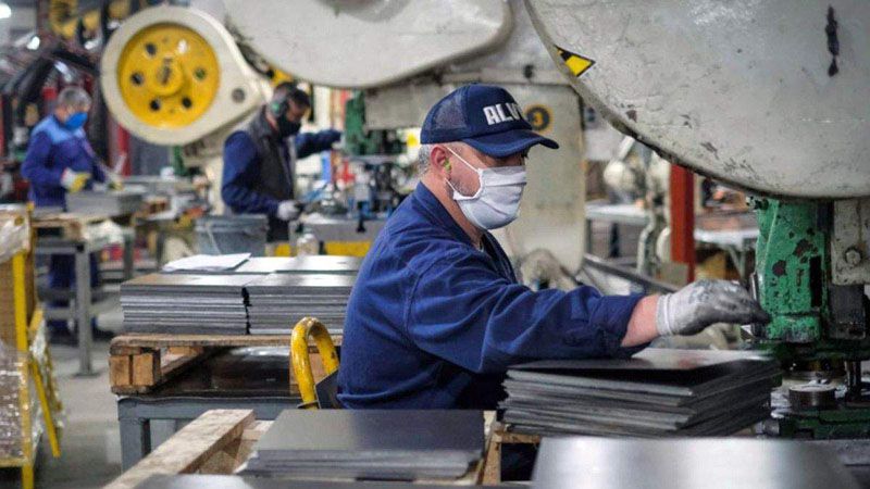 La industria pyme creció 4%