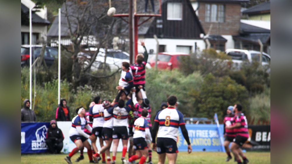 Las Águilas ganó el clásico con lo justo y terminó invicto