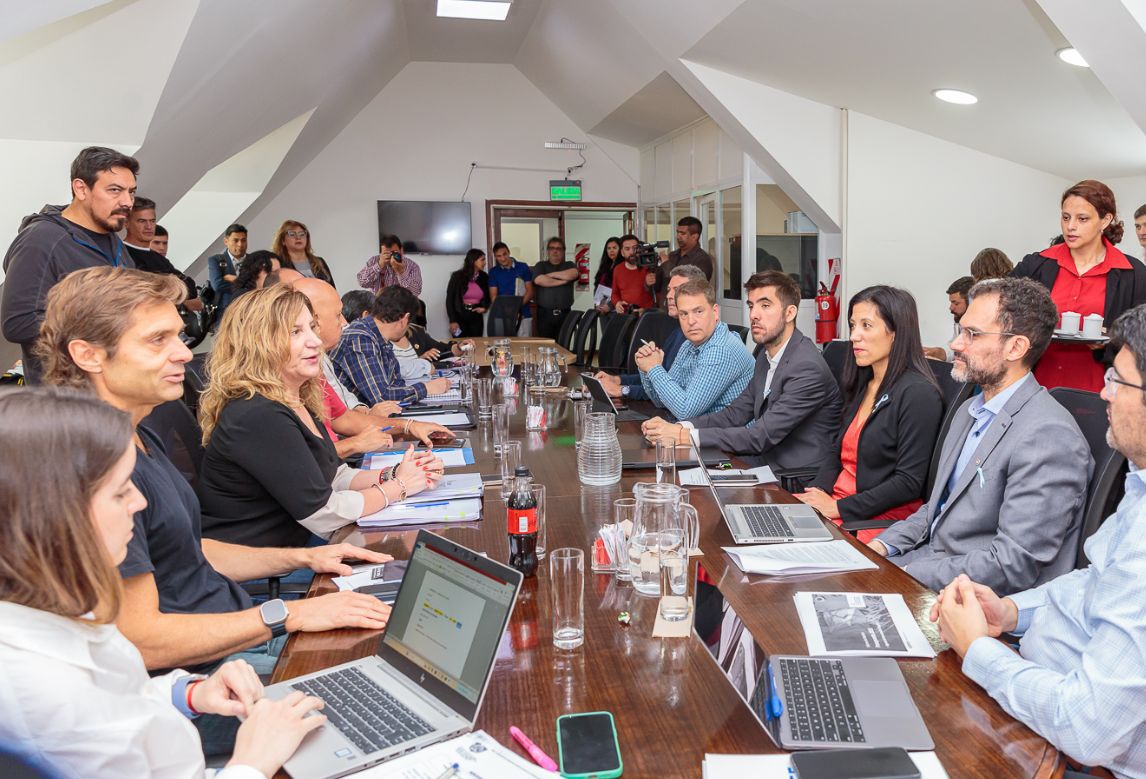 Sciurano destacó la postura de la oposición