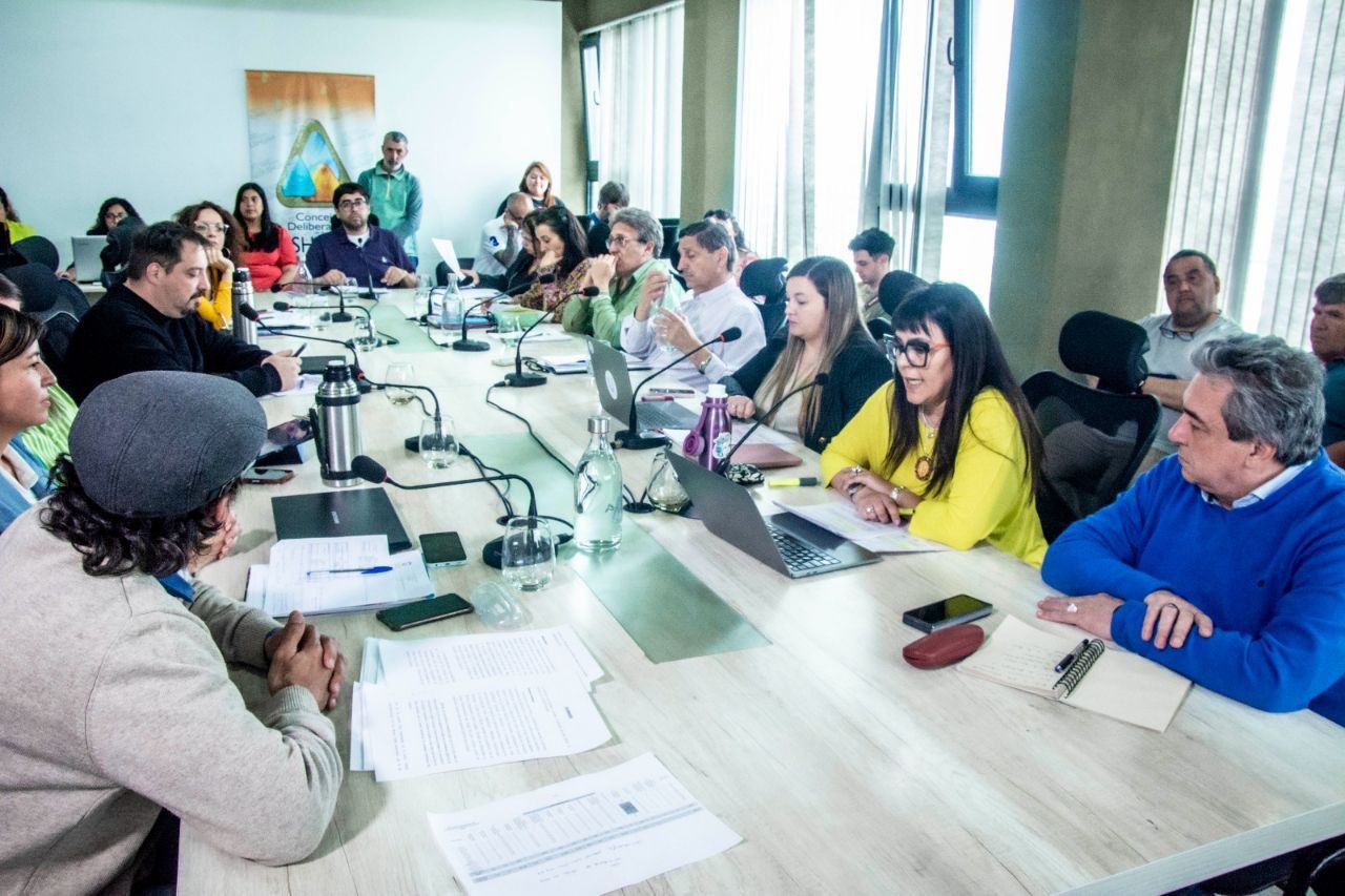 Políticas Sociales y la Sindicatura Municipal pasaron por el Concejo Deliberante