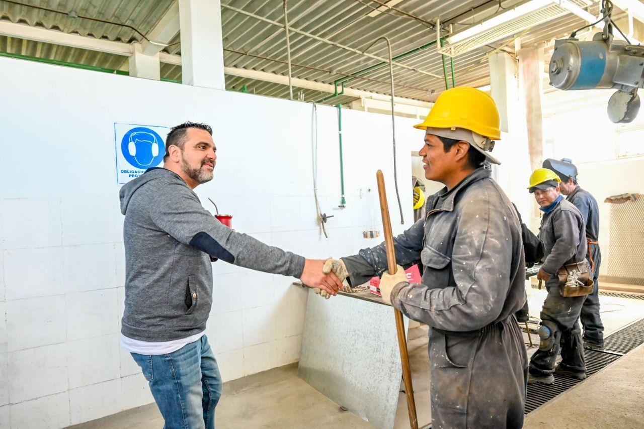 Vuoto recorrió las obras en la Planta Municipal de Faena