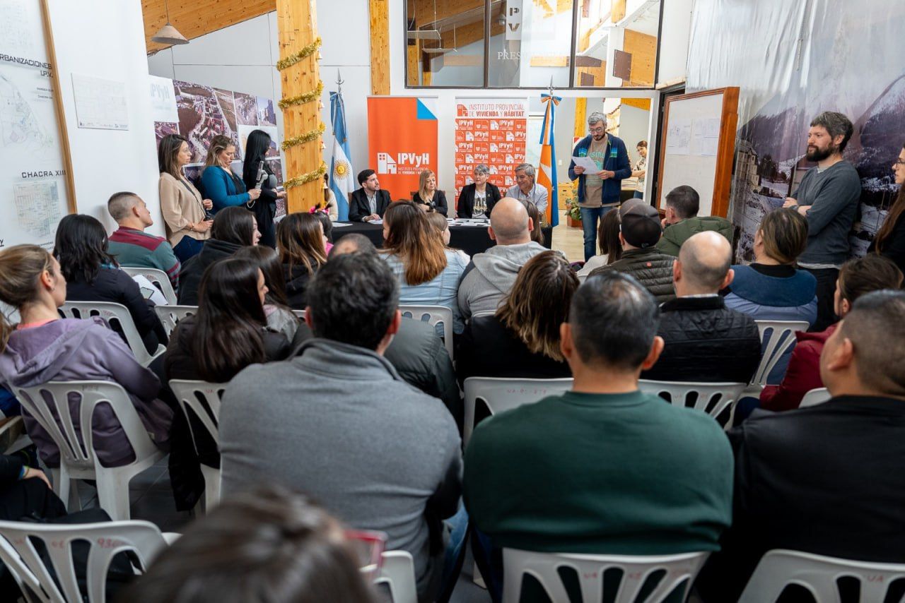 Primer sorteo en Ushuaia de lotes para docentes, médicos y policías