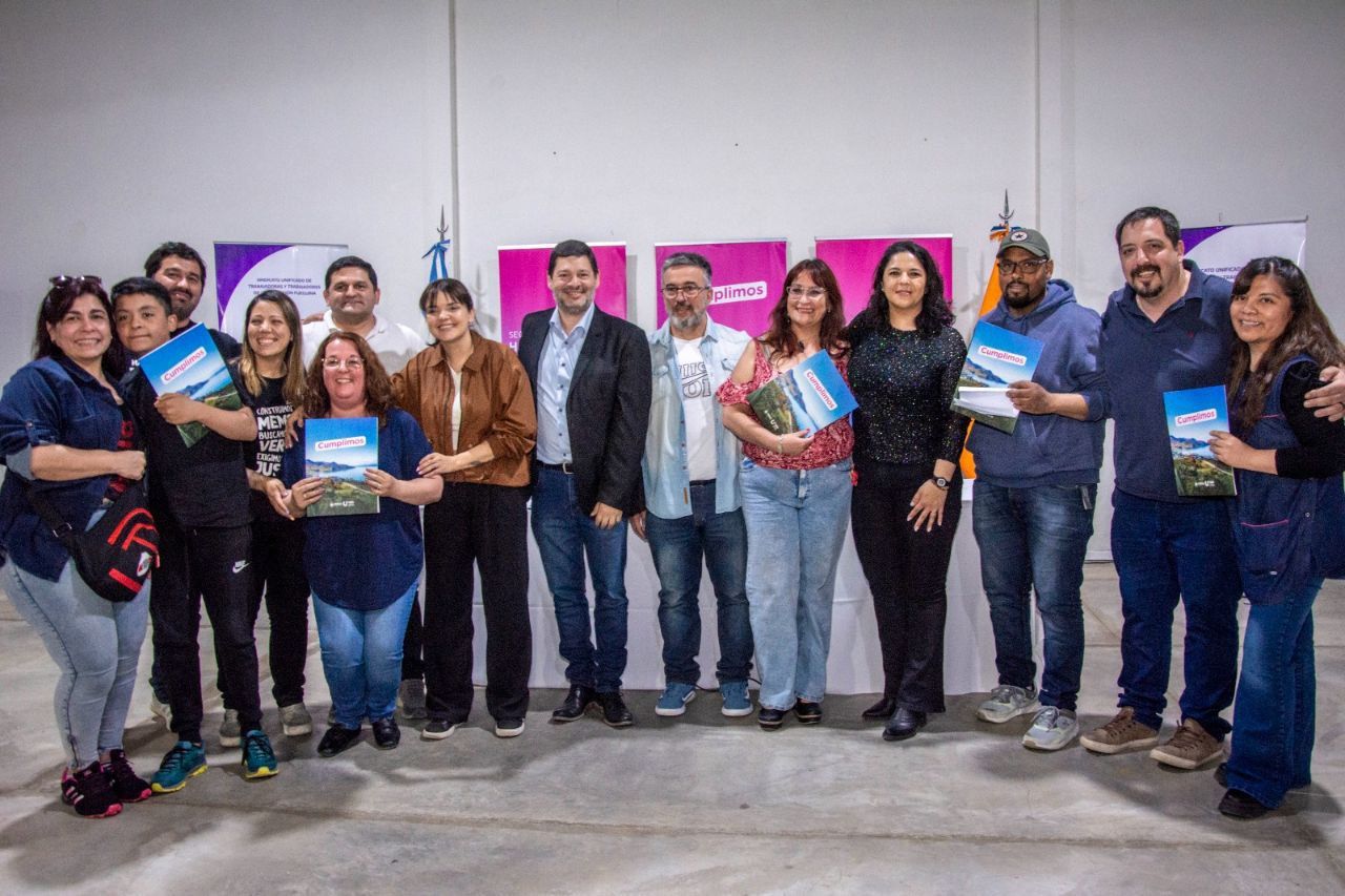 La Municipalidad entregó 33 nuevos decretos de preadjudicación de tierras