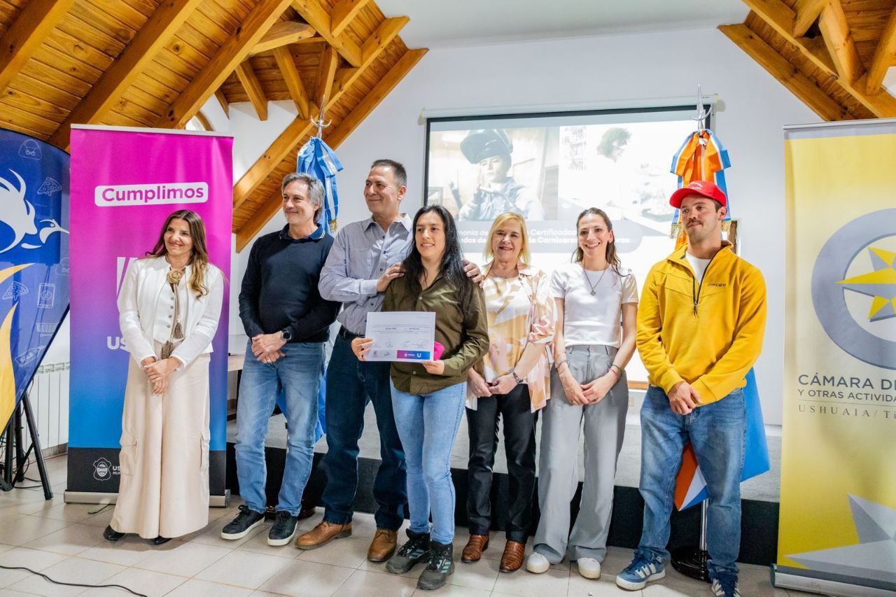 El programa ‘Mujeres en Marcha’ culminó la formación para vecinas 