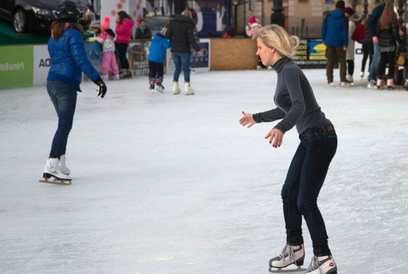 Anuncian construcción de estadio de hielo en Bariloche