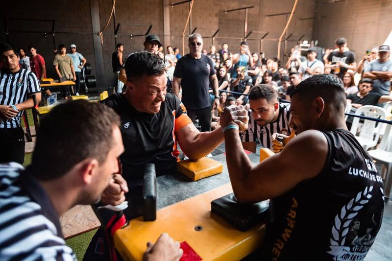 Crece la Lucha de Brazos en Tierra del Fuego