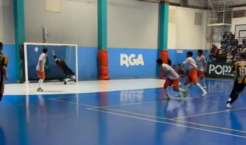 Dos vibrantes partidos dieron inicio a la Copa del Fin del Mundo