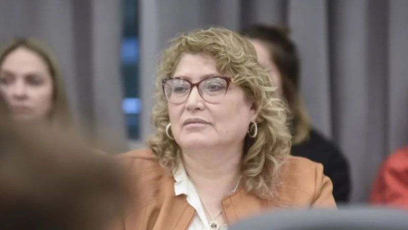 Yutrovic a favor del juicio político contra Milei 