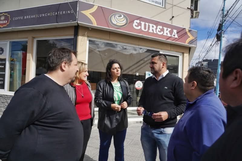 Muñiz Siccardi y concejales recorrieron las obras de repavimentación