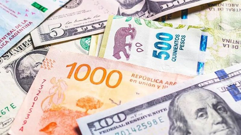 Los créditos en pesos y en dólares continuaron en tendencia alcista