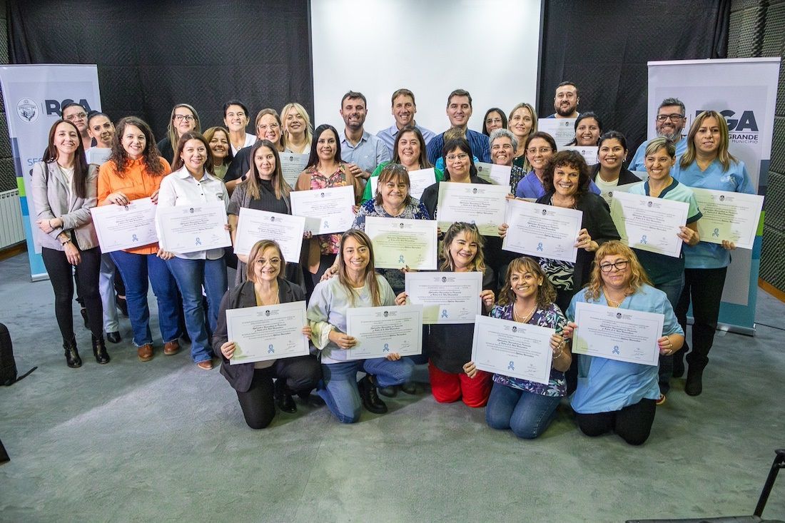 Profesionales de Salud de Río Grande se gradúan en diplomatura de la UNLP 