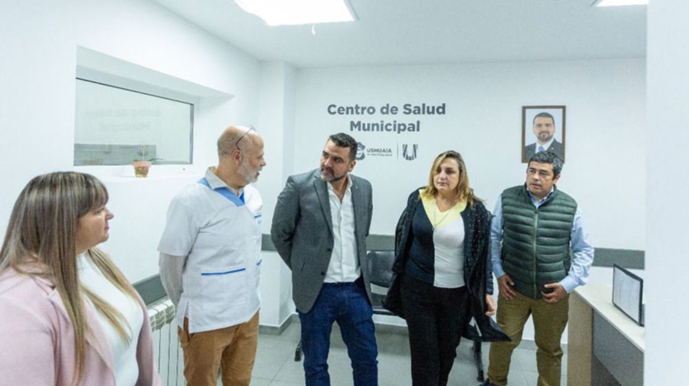 Vuoto inauguró el nuevo Centro de Salud Municipal de Ushuaia