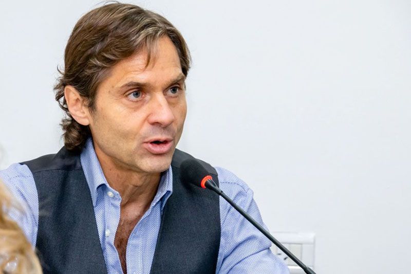 “No hay cuestiones mágicas para solucionar semejante déficit ”