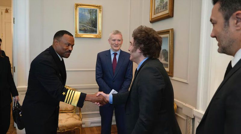 Otro jefe militar norteamericano llega a Ushuaia 