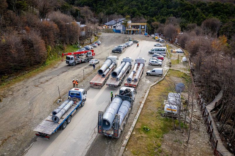 Arribaron las columnas para el nuevo medio de elevación