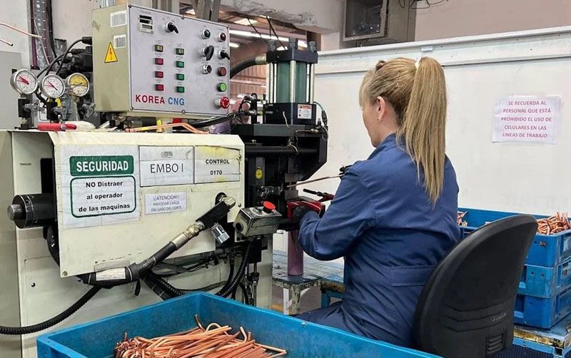 Aumentó la producción de celulares y televisores 