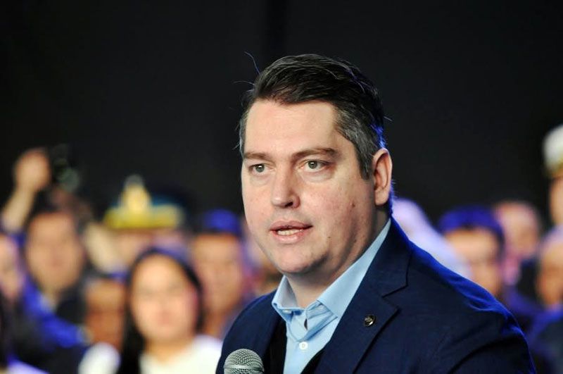En defensa de la industria fueguina, Perez  rechazó los dichos de Sturzenegger