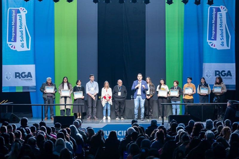 Más de 2200 inscriptos al curso universitario de prevención del suicidio 