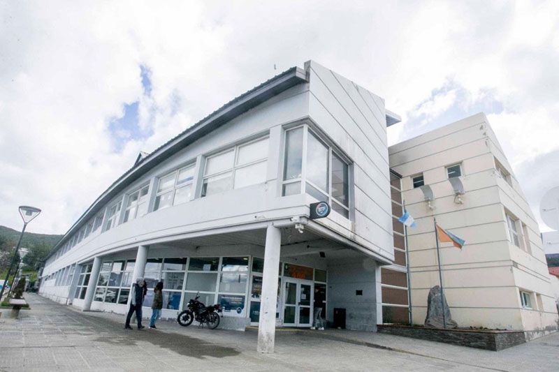 Servicios municipales reducidos por paro provincial