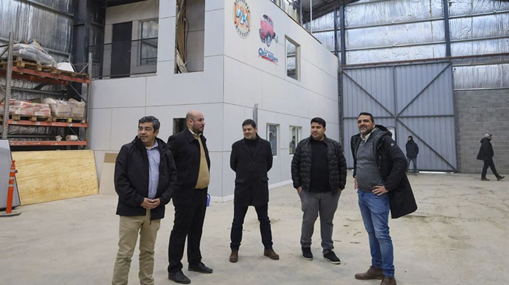 Vuoto recorrió las nuevas instalaciones de Oro Negro