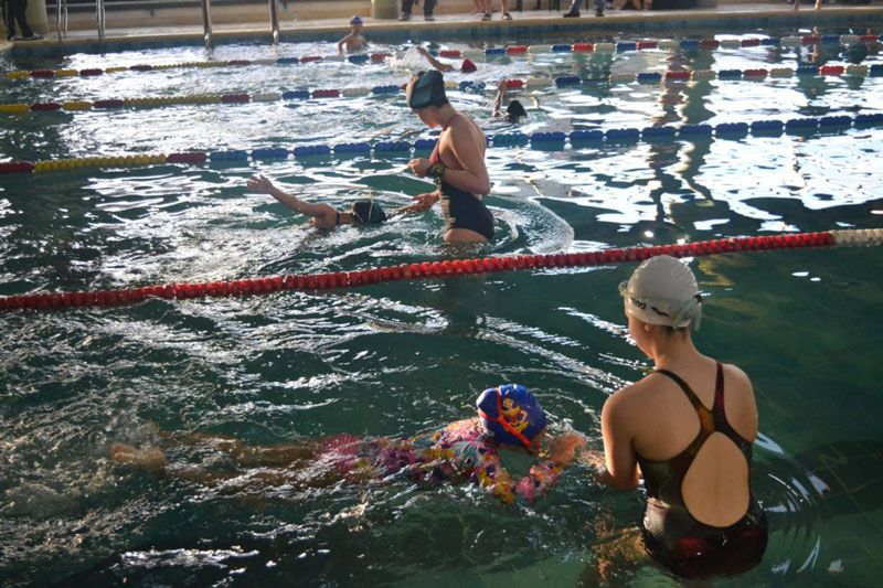 Se realizó el 1° Encuentro de la Escuela Municipal de Natación 