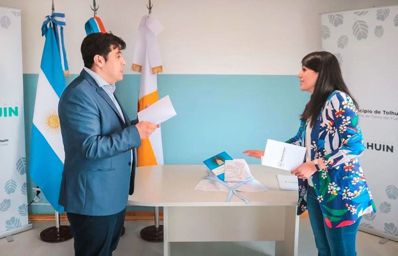Imputan al intendente Harrington y a su secretaria de Gobierno