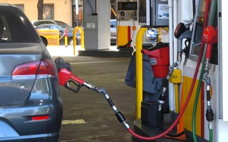 Advierten que en julio el combustible podría aumentar un 5%