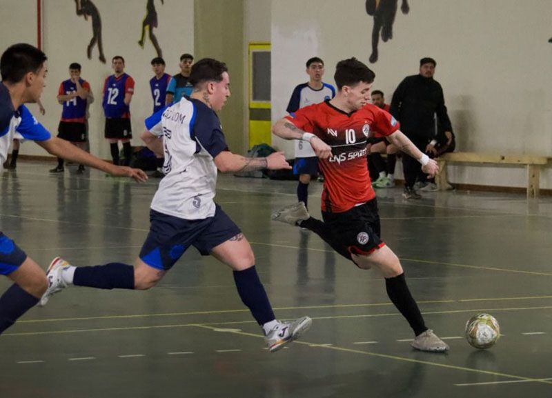 HAF, líder a la espera de Mercantil