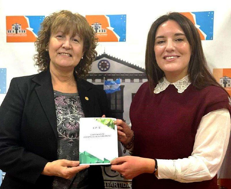 Colegio de Abogados presentó el Compendio de Jurisprudencia Ambiental