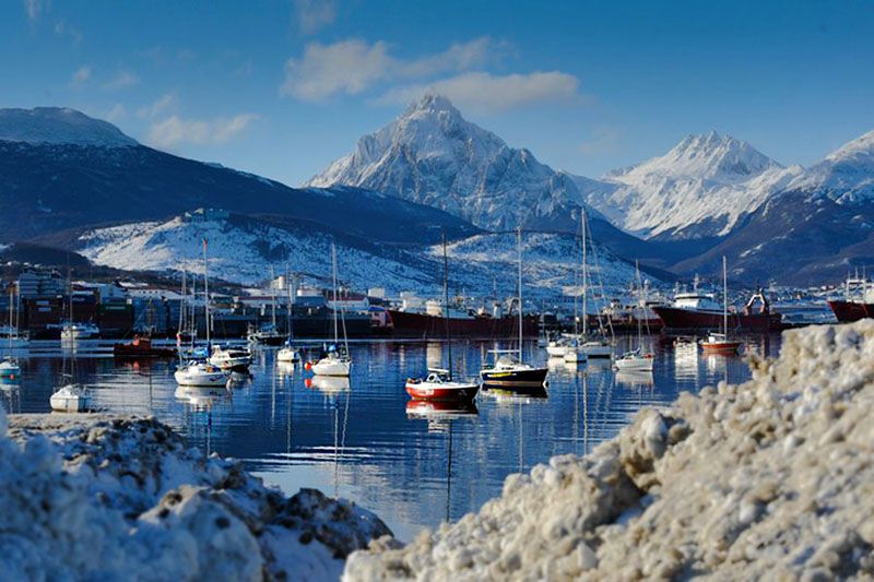 Pocas nubes y heladas moderadas 