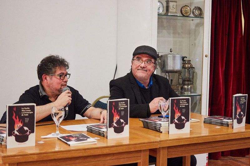Se presentó el libro ‘La Noche Más Larga, o el Principio de Todo’ 