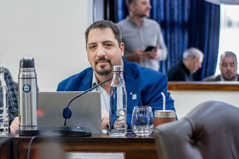 Pelloli exhortó a frenar las políticas de Milei desde Tierra del Fuego