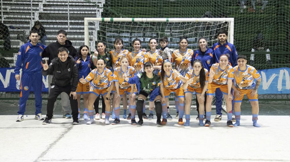 Ushuaia ganó el clásico y va al Nacional