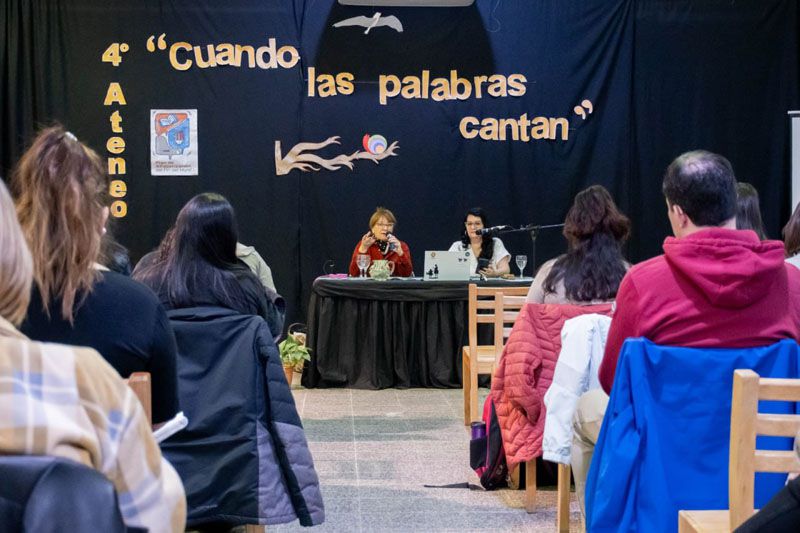 Nuevo ateneo del programa de alfabetización del Fin del Mundo