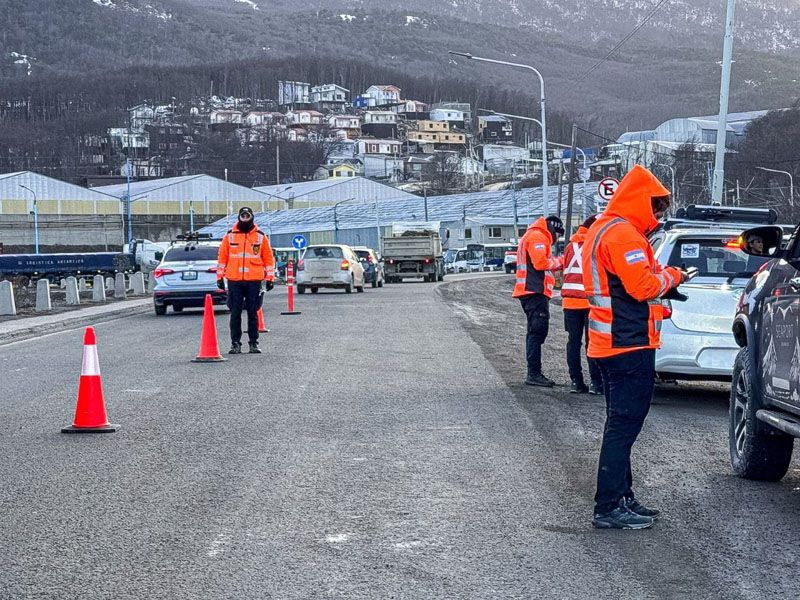 Continúan los operativos de control vehicular en Ushuaia 
