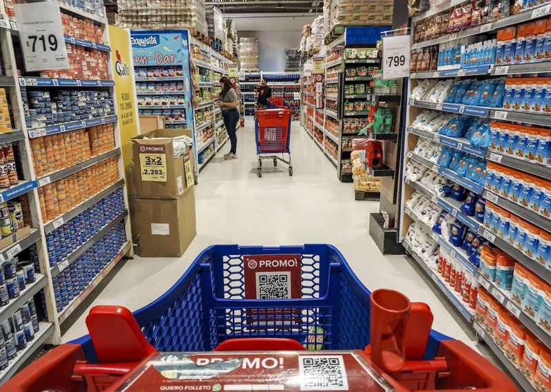 El 46% de las compras en supermercados se paga con tarjeta