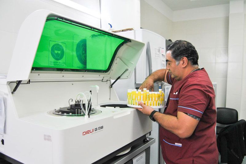 Más de 106 mil análisis en 3 años 