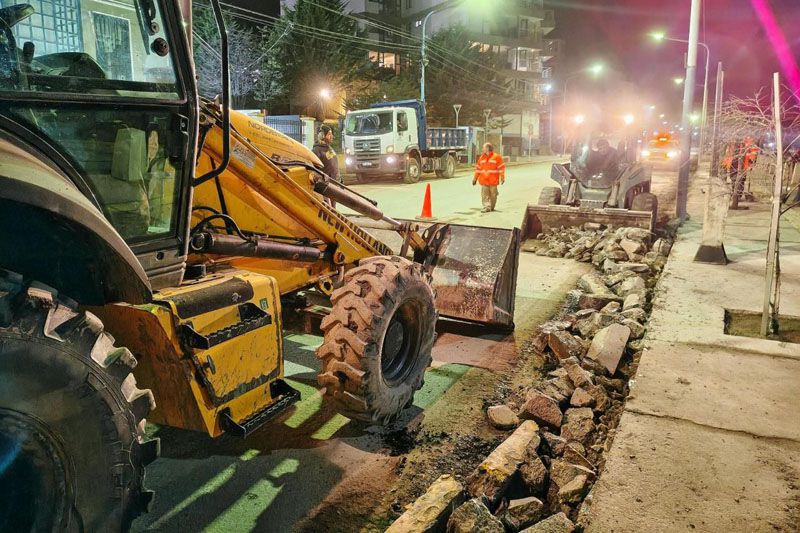 La Municipalidad comenzó la reconstrucción de cordones