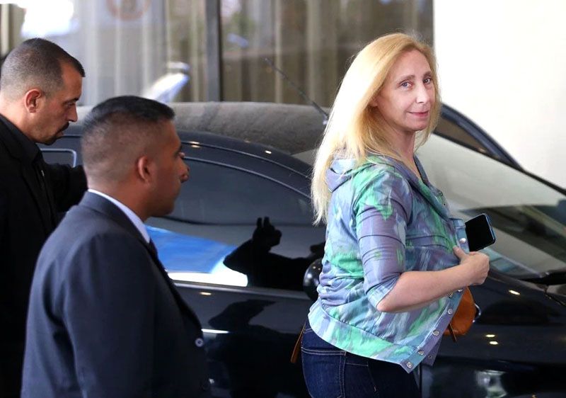 Un juez ordenó frenar la difusión de los audios atribuidos a Karina Milei 