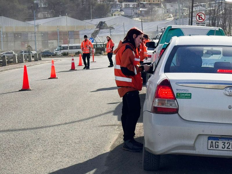 Personal municipal realizó controles vehiculares 