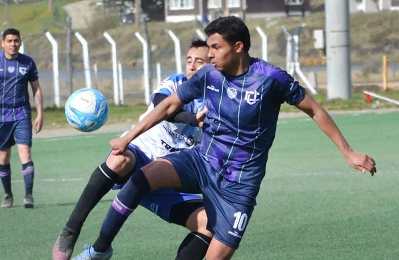 Camioneros venció a Mercantil en el estreno