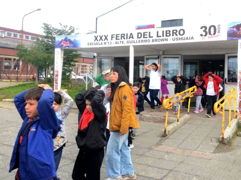 Defensa Civil Municipal realizó simulacros de evacuación 