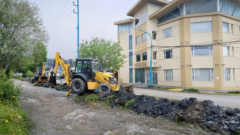 Cuando la montaña se mueve, el arroyo Buena Esperanza desborda