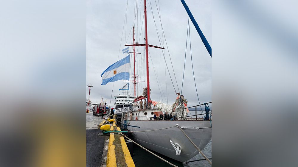 El motovelero Houssay finalizó su campaña