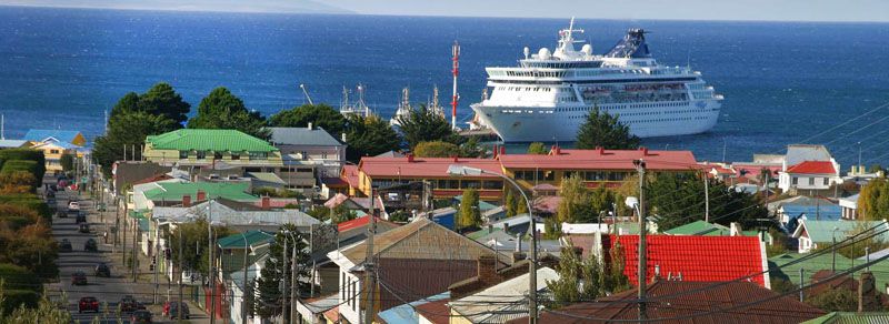 Punta Arenas invierte para disputar el turismo antártico
