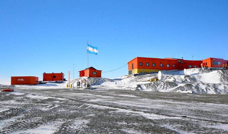 Base Petrel obtiene habilitación provisoria para operar vuelos civiles