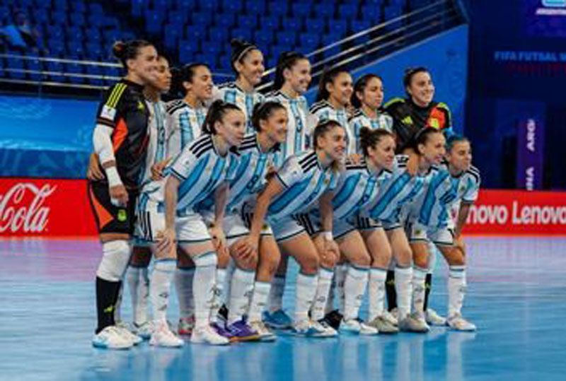 Maca y Argentina están en semis
