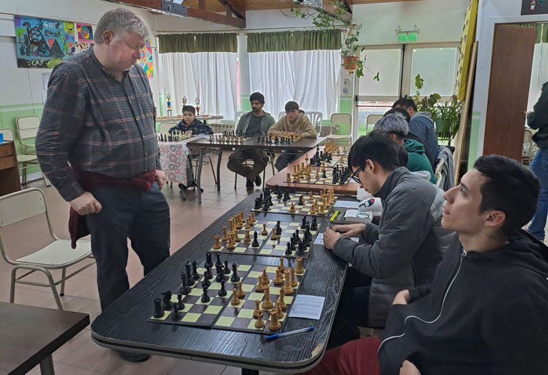 Shirov de visita en Ushuaia