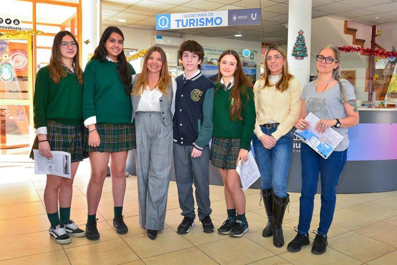 La Secretaría de Turismo recibió un proyecto del Colegio del Sur 