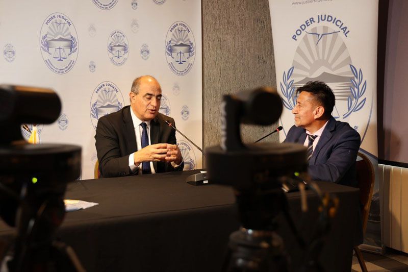 Reencontrándonos cumple 24 años y reclama pagos